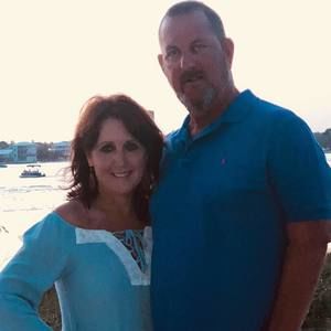 Meet your Posher, Pam